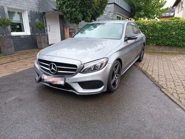 Mercedes-Benz C 180 C -Klasse Lim. C 180 CGI "AMG LINE"